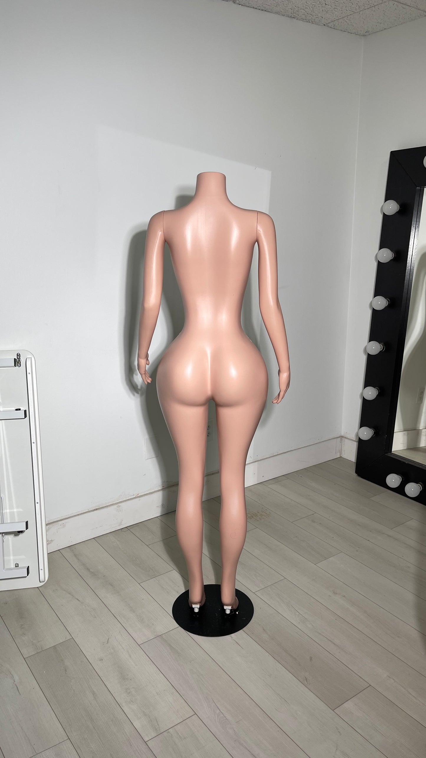 BBL Mannequin